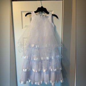 Girls Size 6 Communion or Flower Girl Dress